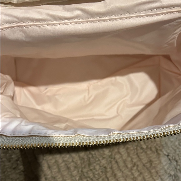 Kate Spade Cream and Black Polka Dot Insulated lunch Tote - Picture 8 of 8